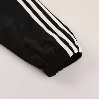 Manchester United Windbreaker Jacket 2025/26 - Black