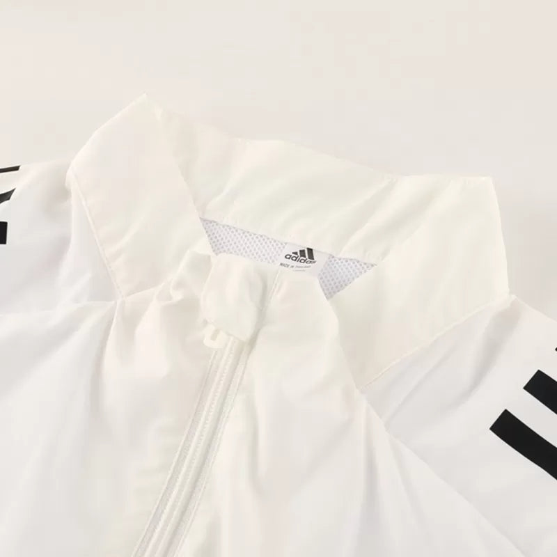 Manchester United Windbreaker Jacket 2025/26 - White