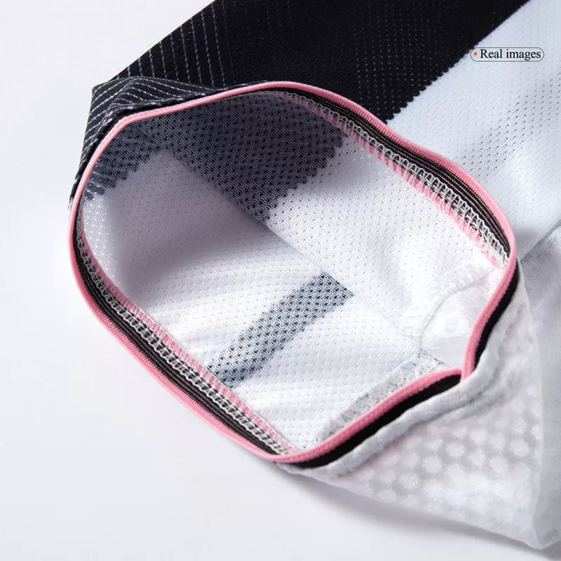 Player Version Juventus Home Soccer Jersey 2025/26 - Slim Fit