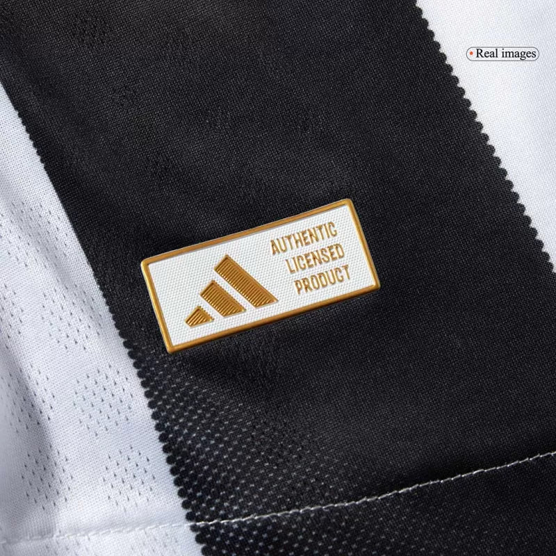 Player Version Juventus Home Soccer Jersey 2025/26 - Slim Fit