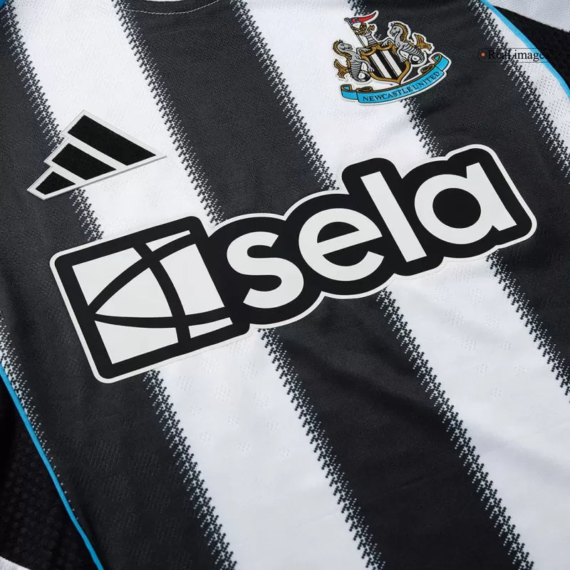 Player Version Newcastle United Home Soccer Jersey 2025/26 - Slim Fit