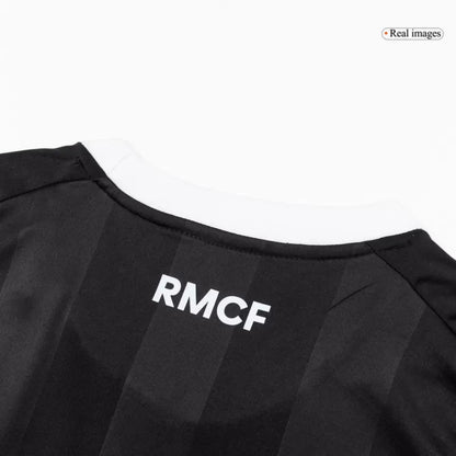 Real Madrid Goalkeeper Soccer Jersey 2025/26 - Black