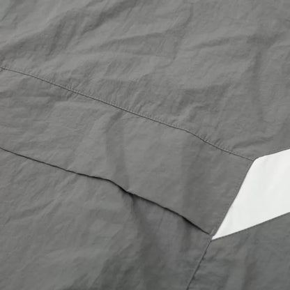 Real Madrid Windbreaker Jacket 2025/26 - Gray