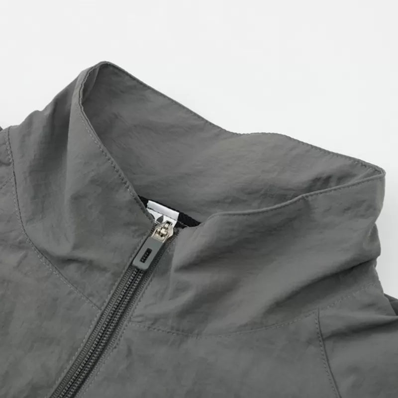 Real Madrid Windbreaker Jacket 2025/26 - Gray