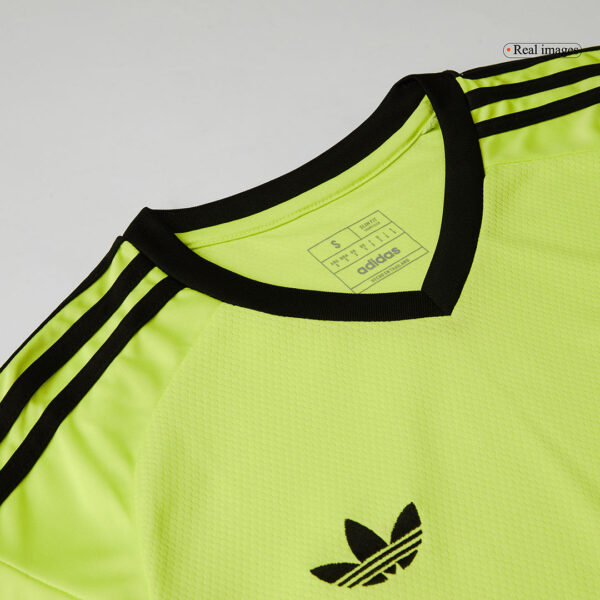 Real Madrid Third Away Goalkeeper  Soccer Jersey 2024/25 Top Soccer Jerseys Store